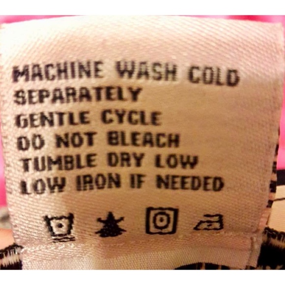 Disney Alice through the looking glass skirt - Picture 4 of 5